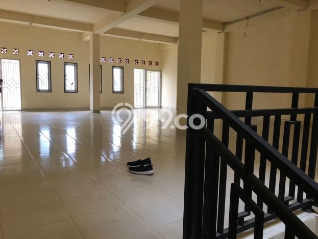 Disewakan Ruko di Kawasan Ramai Tajur Luas 600m2 Disewakan Ruko di Kawasan Ramai Tajur Luas 600m2