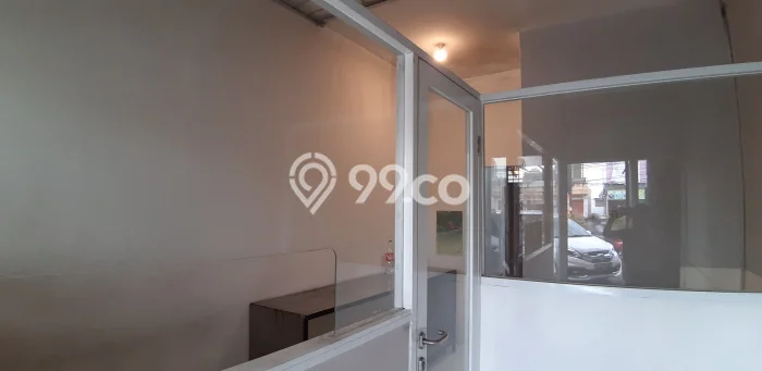 KAWASAN KOMERSIAL! Ruko For Rent di Pamulang, Luas 30m², Area Premium KAWASAN KOMERSIAL! Ruko For Rent di Pamulang, Luas 30m², Area Premium