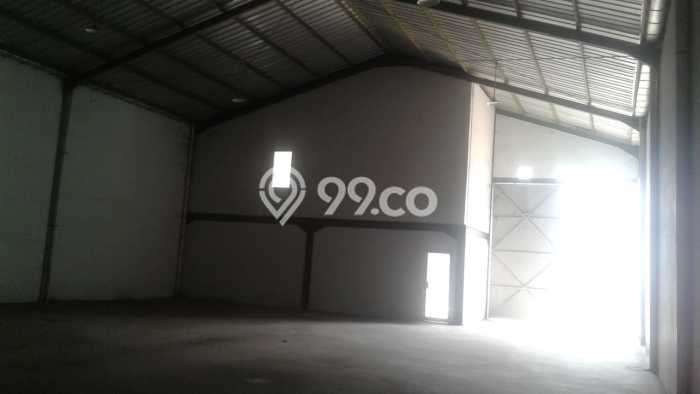 Dijual Gudang Kawasan Jatake, Luas 360m², Lokasi Premium Dijual Gudang Kawasan Jatake, Luas 360m², Lokasi Premium