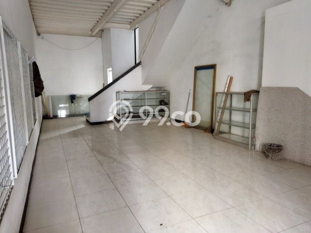 Ruko Dijual di Bandung LT 74m2 & LB 171m2 Lokasi Terbaik! Ruko Dijual di Bandung LT 74m2 & LB 171m2 Lokasi Terbaik!