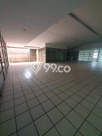 Gudang di Kopo, Luas 1200m², Pusat Bisnis, Posisi Premium Gudang di Kopo, Luas 1200m², Pusat Bisnis, Posisi Premium
