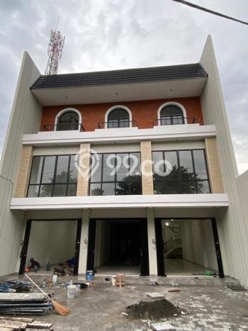 Ruko Dijual di Prime Area Surabaya Luas 240m2 Ruko Dijual di Prime Area Surabaya Luas 240m2