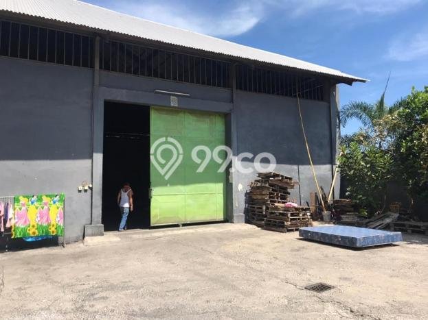 Gudang Strategis Kawasan Denpasar Barat, Luas 404m², Kawasan Komersial Gudang Strategis Kawasan Denpasar Barat, Luas 404m², Kawasan Komersial