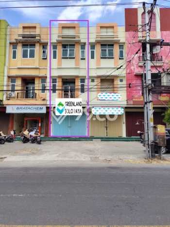 Ruko Disewakan Kawasan Laweyan, Luas 259m², Area Strategis, Ready Bisnis Ruko Disewakan Kawasan Laweyan, Luas 259m², Area Strategis, Ready Bisnis