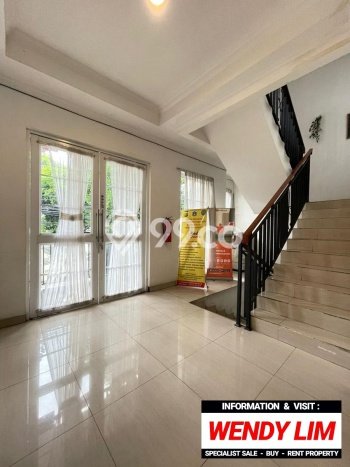 Unit Komersial Dijual di Pancoran Jakarta Selatan Luas Bangunan 720m2 Unit Komersial Dijual di Pancoran Jakarta Selatan Luas Bangunan 720m2