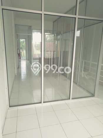 Disewakan Ruko Premium di Cikupa, Luas 108m², Area Ramai Disewakan Ruko Premium di Cikupa, Luas 108m², Area Ramai