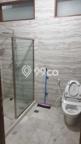 Ruko Lokasi Premium Kawasan Andir, Luas 400m², Mainroad Ruko Lokasi Premium Kawasan Andir, Luas 400m², Mainroad