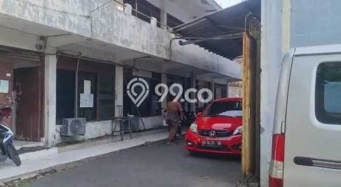 LOKASI PREMIUM! Gudang Area Bisnis di Kartosuro, Luas 1856m², Siap Bisnis LOKASI PREMIUM! Gudang Area Bisnis di Kartosuro, Luas 1856m², Siap Bisnis