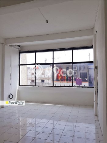 Untuk Dijual! Ruko di Jelambar Jakarta Barat LT 52m2 / LB 152m2 Kawasan Bisnis Untuk Dijual! Ruko di Jelambar Jakarta Barat LT 52m2 / LB 152m2 Kawasan Bisnis