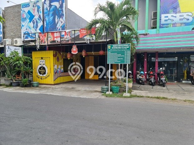 Unit Ruko Dijual di Solo Baru Solo Luas Bangunan 240m2 Unit Ruko Dijual di Solo Baru Solo Luas Bangunan 240m2