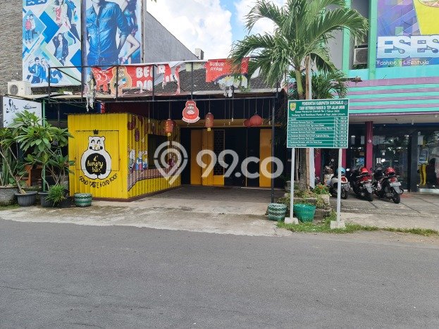Unit Ruko Dijual di Solo Baru Solo Luas Bangunan 240m2 Unit Ruko Dijual di Solo Baru Solo Luas Bangunan 240m2