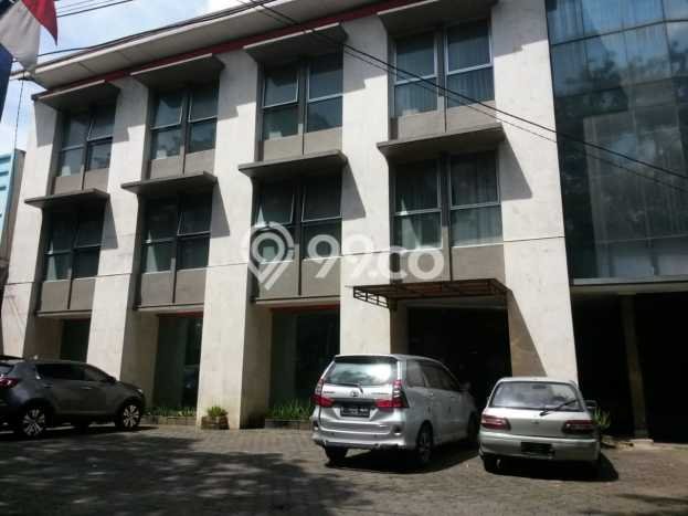 Kantor Dijual di Bandung Wetan LT 840m2, LB 1500m2 untuk Investasi Kantor Dijual di Bandung Wetan LT 840m2, LB 1500m2 untuk Investasi