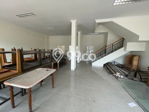 Unit Ruko Disewakan di Gading Serpong di Area Ramai & Strategis Unit Ruko Disewakan di Gading Serpong di Area Ramai & Strategis