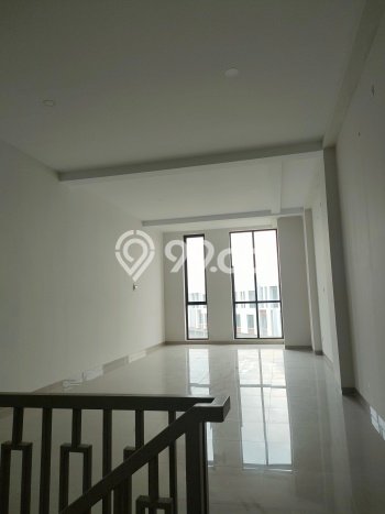 Unit Ruko Dijual di Cibitung Bekasi Luas Tanah 72m2, Luas Bangunan 299m2 Unit Ruko Dijual di Cibitung Bekasi Luas Tanah 72m2, Luas Bangunan 299m2