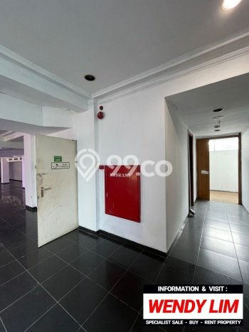 Untuk Dijual! Kantor di Tb Simatupang Jakarta Selatan LT 2388m2 / LB 3018m2 Kawasan Strategis Untuk Dijual! Kantor di Tb Simatupang Jakarta Selatan LT 2388m2 / LB 3018m2 Kawasan Strategis