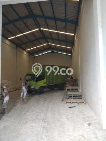 Gudang di Daan Mogot, Luas 600m², Area Komersial, Akses Daan Mogot, Tangerang, Tangerang Gudang di Daan Mogot, Luas 600m², Area Komersial, Akses Daan Mogot, Tangerang, Tangerang