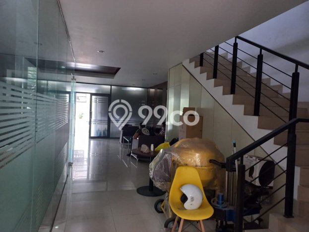 Ruko Dijual di Batununggal Bandung dengan LB 311m2 Ruko Dijual di Batununggal Bandung dengan LB 311m2