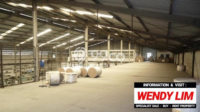 Gudang Bagus Dijual LB 17000m2 Lokasi Strategis Tangerang Area Cocok untuk Berbisnis Gudang Bagus Dijual LB 17000m2 Lokasi Strategis Tangerang Area Cocok untuk Berbisnis