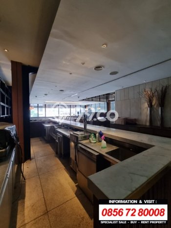 Unit Komersial Dijual di Jakarta Selatan LT 355m2 & LB 976m2 Unit Komersial Dijual di Jakarta Selatan LT 355m2 & LB 976m2