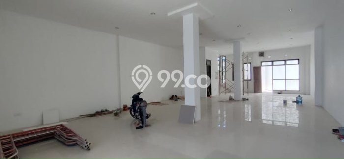 Ruko Area Strategis di Serpong, Luas 284m², Akses Strategis Ruko Area Strategis di Serpong, Luas 284m², Akses Strategis