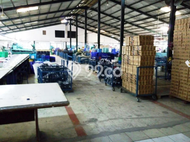 Pabrik Dijual di Bogor LT 10215m2 & LB 5230m2 Lokasi Terbaik! Pabrik Dijual di Bogor LT 10215m2 & LB 5230m2 Lokasi Terbaik!