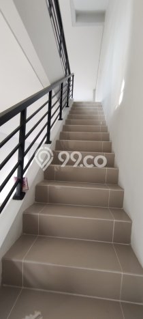 Ruko Area Perdagangan Kawasan , Luas 202m2m², Siap Usaha Ruko Area Perdagangan Kawasan , Luas 202m2m², Siap Usaha