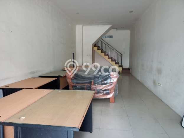 Disewakan Ruko di Kawasan Ramai Gatot Subroto Luas 175m2 Disewakan Ruko di Kawasan Ramai Gatot Subroto Luas 175m2