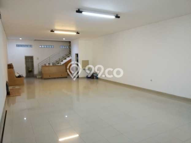 Ruko Area Strategis di Regol, Luas 200m², Siap Usaha Ruko Area Strategis di Regol, Luas 200m², Siap Usaha