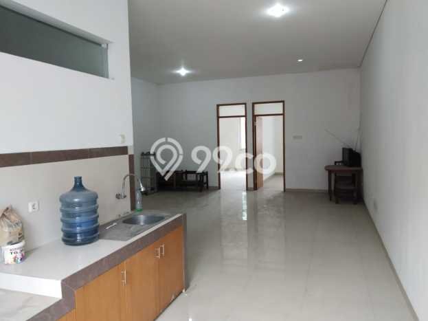 Ruko Area Strategis di Regol, Luas 200m², Siap Usaha Ruko Area Strategis di Regol, Luas 200m², Siap Usaha