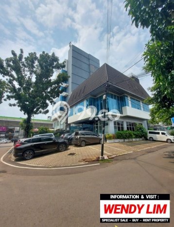 Ruko Bagus LT 435m2 LB 1272m2 Dijual di Kebayoran Baru Jakarta Selatan Ruko Bagus LT 435m2 LB 1272m2 Dijual di Kebayoran Baru Jakarta Selatan