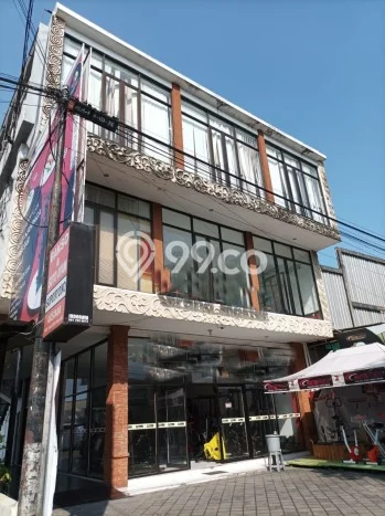Ruko Kawasan Niaga di , Luas 370m2m², Siap Usaha Ruko Kawasan Niaga di , Luas 370m2m², Siap Usaha