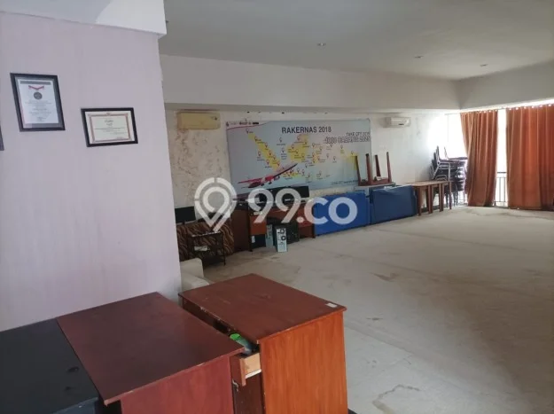 Ruko Kawasan Niaga di , Luas 370m2m², Siap Usaha Ruko Kawasan Niaga di , Luas 370m2m², Siap Usaha