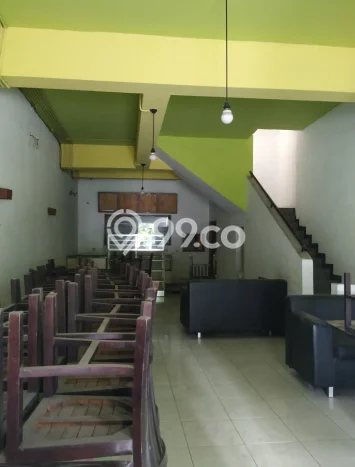 Disewakan Ruko di Pusat Kota Surabaya Ramai Strategis Disewakan Ruko di Pusat Kota Surabaya Ramai Strategis