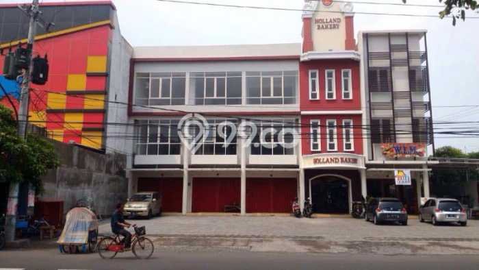 Ruko Dijual di Simokerto LT 85m2, LB 245m2 Solusi Investasi Cerdas Ruko Dijual di Simokerto LT 85m2, LB 245m2 Solusi Investasi Cerdas