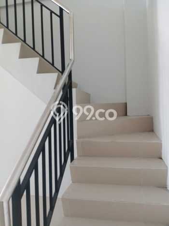 Ruko untuk disewa di Sewon punya LT 75m2 & LB 127m2 harga sewa kompetitif Ruko untuk disewa di Sewon punya LT 75m2 & LB 127m2 harga sewa kompetitif