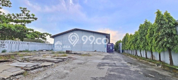 Area Ramai! Gudang Dijual di Colomadu untuk Bisnis Luas Bangunan 1883m2 Area Ramai! Gudang Dijual di Colomadu untuk Bisnis Luas Bangunan 1883m2