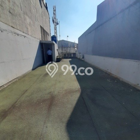 Ruko Disewa di Bekasi dengan LB 323m2 Area Komersial Ramai Ruko Disewa di Bekasi dengan LB 323m2 Area Komersial Ramai
