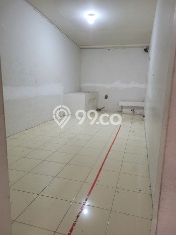AREA KOMERSIAL! Ruko Kawasan Green Lake City, Luas 270m², Posisi Strategis AREA KOMERSIAL! Ruko Kawasan Green Lake City, Luas 270m², Posisi Strategis