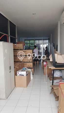 Unit Ruko Dijual di Jakarta Barat LT 68m2 & LB 238m2 Unit Ruko Dijual di Jakarta Barat LT 68m2 & LB 238m2