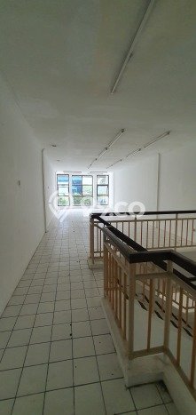 Ruko untuk disewa di Kelapa Gading punya LT 77m2 & LB 200m2 harga sewa kompetitif Ruko untuk disewa di Kelapa Gading punya LT 77m2 & LB 200m2 harga sewa kompetitif