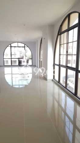 Ruko Area Komersial di Kelapa Gading, Luas 270m², Siap Operasional Ruko Area Komersial di Kelapa Gading, Luas 270m², Siap Operasional