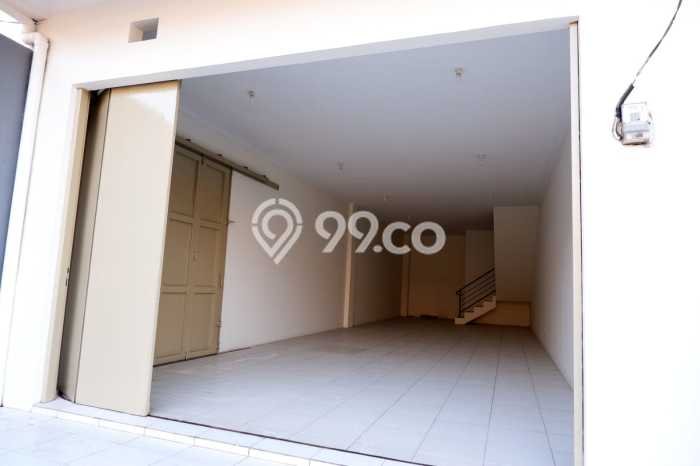 Ruko Dijual di Bandung LT 140m2 & LB 220m2 Lokasi Terbaik! Ruko Dijual di Bandung LT 140m2 & LB 220m2 Lokasi Terbaik!