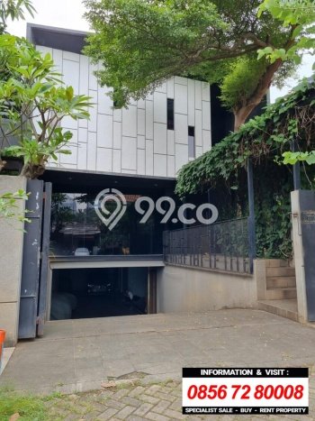 Ruko Dijual di Jakarta Selatan LT 318m2 & LB 600m2 Lokasi Terbaik! Ruko Dijual di Jakarta Selatan LT 318m2 & LB 600m2 Lokasi Terbaik!