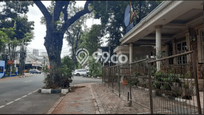 Area Ramai! Kantor Dijual di Kebayoran Baru untuk Bisnis Luas Bangunan 1530m2 Area Ramai! Kantor Dijual di Kebayoran Baru untuk Bisnis Luas Bangunan 1530m2