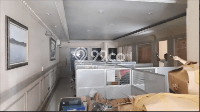 Area Ramai! Kantor Dijual di Kebayoran Baru untuk Bisnis Luas Bangunan 1530m2 Area Ramai! Kantor Dijual di Kebayoran Baru untuk Bisnis Luas Bangunan 1530m2