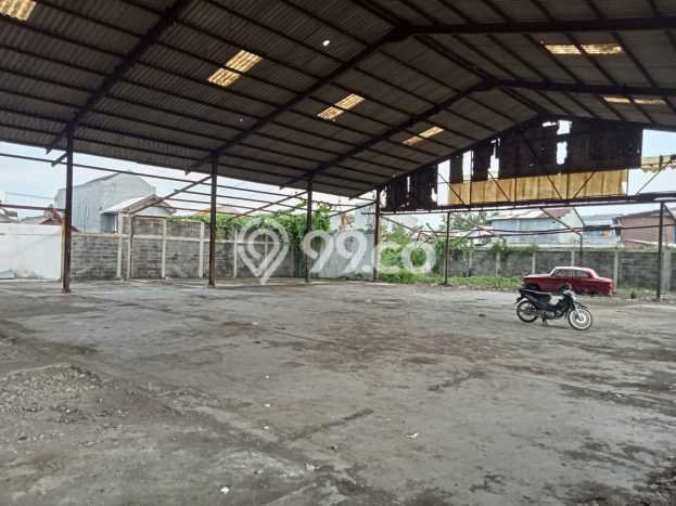 HARGA BERSAING! Gudang Kawasan Rungkut, Luas 180m², Area Bisnis HARGA BERSAING! Gudang Kawasan Rungkut, Luas 180m², Area Bisnis