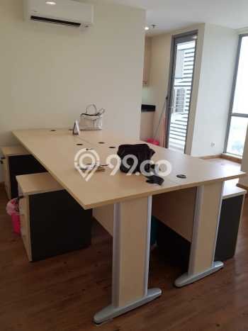 AREA KOMERSIAL! Kantor Kawasan Kemayoran, Luas 42m², Posisi Premium AREA KOMERSIAL! Kantor Kawasan Kemayoran, Luas 42m², Posisi Premium
