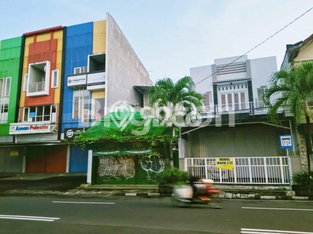 LOKASI SUPER STRATEGIS! Ruko Kawasan Umbulharjo, Luas 145m2m², Prospek Pembeli LOKASI SUPER STRATEGIS! Ruko Kawasan Umbulharjo, Luas 145m2m², Prospek Pembeli