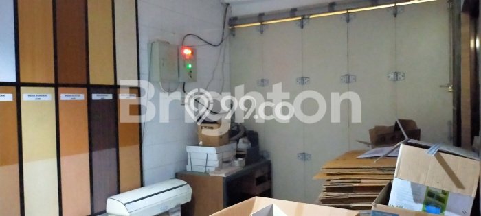 Ruko Dijual di Semarang LT 225m2 & LB 300m2 Lokasi Terbaik! Ruko Dijual di Semarang LT 225m2 & LB 300m2 Lokasi Terbaik!