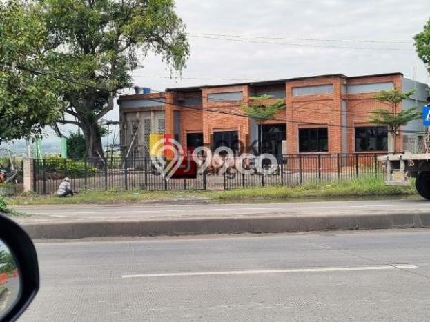 Ruko Strategis di Kaliwungu, Luas 300m², Lokasi Jalan Utama Ruko Strategis di Kaliwungu, Luas 300m², Lokasi Jalan Utama